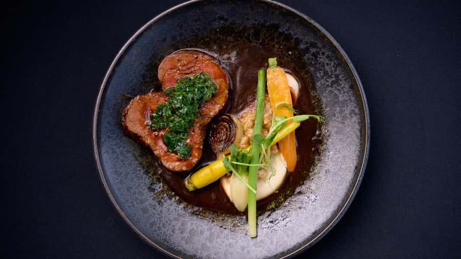 Melbourne: Skydeck and Altitude Dining Experience - Who should book this experience, and who should skip it