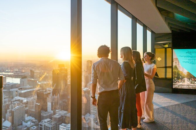 Melbourne Skydeck Packages - Upgrading to The Edge: the moving glass cube at 88 floors