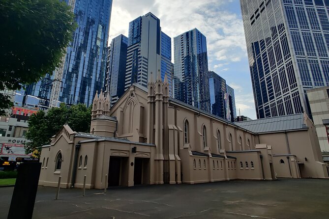MELBOURNE Spirits and Ales Haunted Pub Tour - What the guide does with ghost stories (and why it matters)