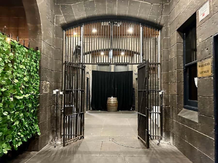 Melbourne: Spirits and Ales Haunted Pub Walking Tour - Spirits and Ales: why this walking tour works so well in Melbourne