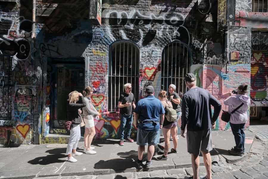Melbourne: Street Art Walking Tour with a Street Artist - Ending at Blender Studios, meeting the artists, and seeing art in motion