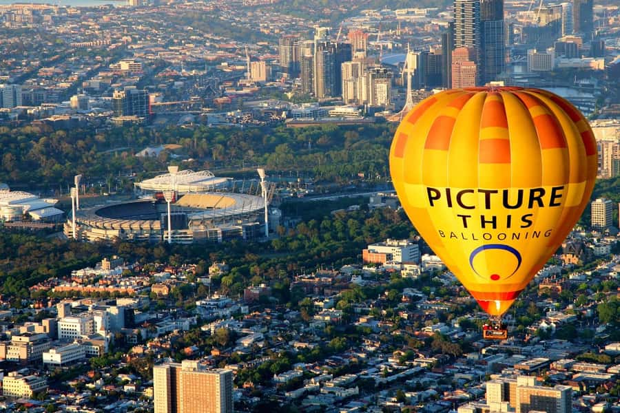 Melbourne: Sunrise Hot Air Balloon Experience with Breakfast - Price and value: what $395 buys you, and what to compare