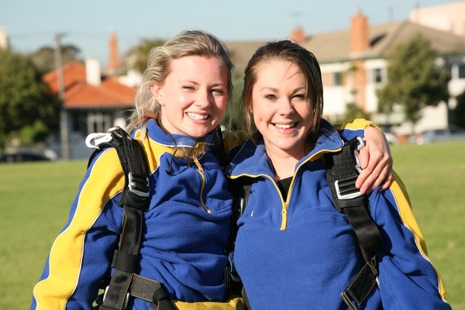 Melbourne: Tandem Skydive Experience over St. Kilda Beach - Money and value: is $339 worth it for a Melbourne bucket-moment?
