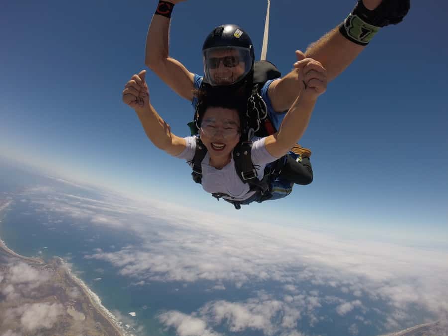 Melbourne: Tandem Skydive over Great Ocean Road + Transfer - The Flight: What Up in the Air Really Looks Like