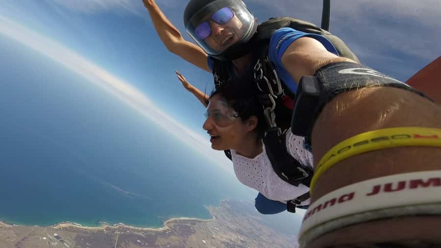 Melbourne: Tandem Skydive over Great Ocean Road + Transfer - Price and Value: Is $282 Actually Fair?