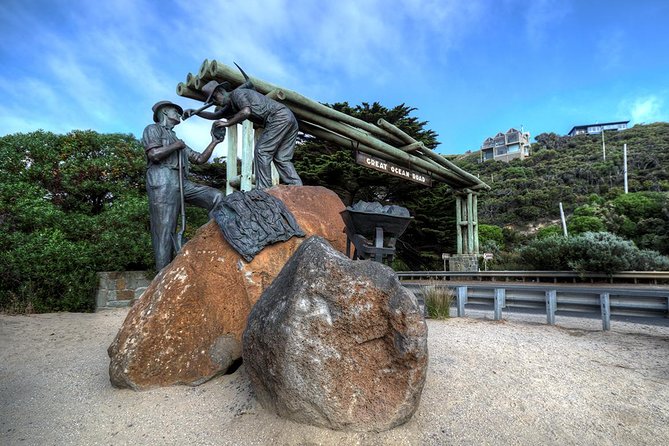 Melbourne to Adelaide: 3-Day Great Ocean Road Grampians Tour - Guides that keep the trip moving and make the stops click