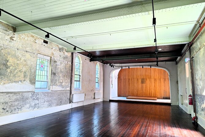 Melbourne Tour: Walk the Yarra & Heritage Convent Experience - Yarra Bend Park trails: river paths that feel close to nature