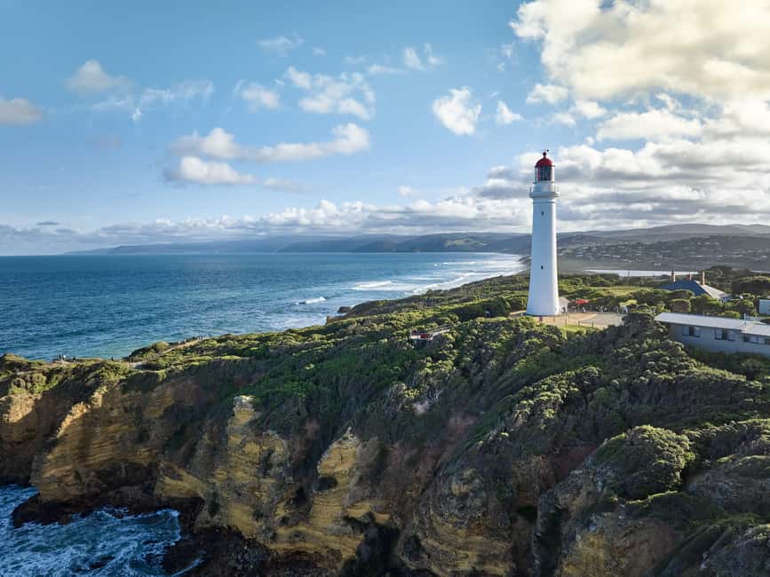 Melbourne: Ultimate Great Ocean Road Morning Escape Day Tour - Loch Ard Gorge: limestone cliffs, walking time, and the shipwreck story