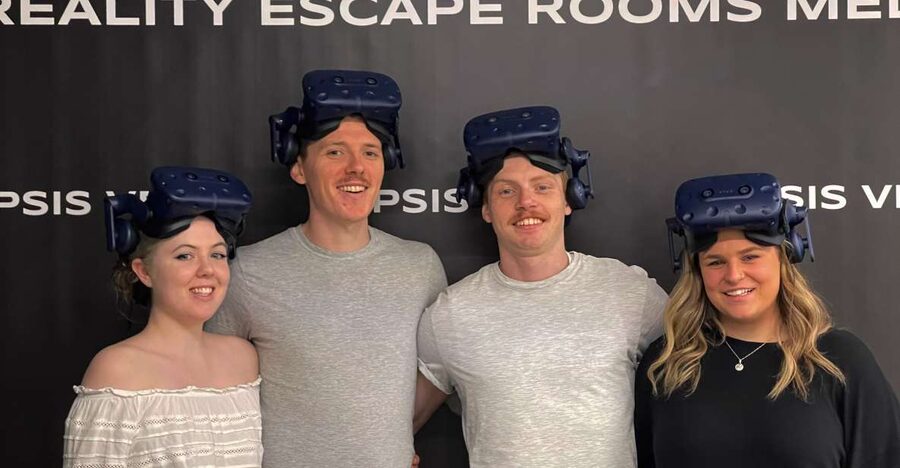 Melbourne: Virtual Reality Games OR Escape Room Experience - Why Apsis VR Melbourne is an easy win for any day
