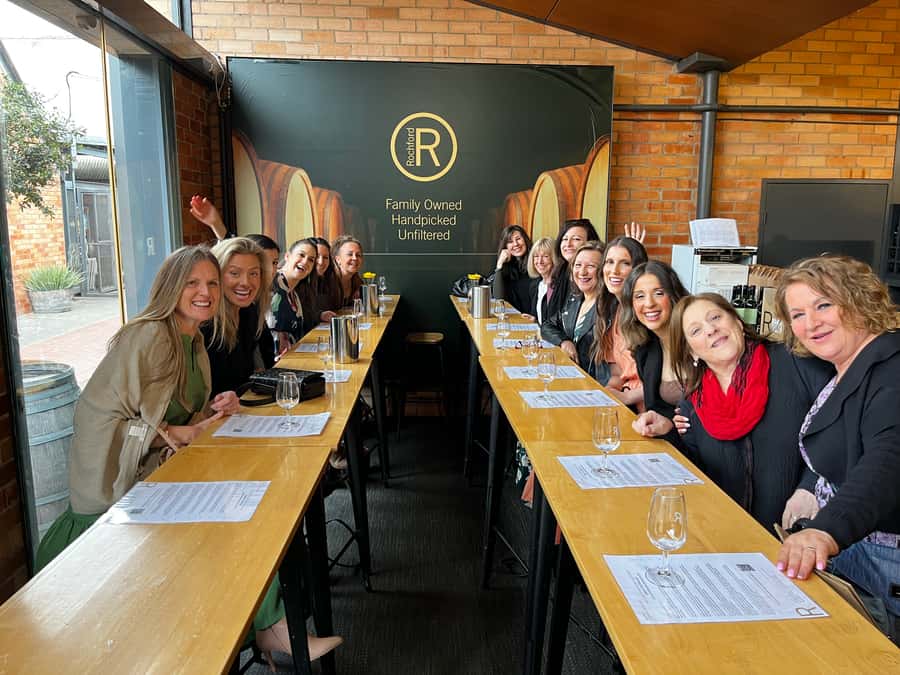 Melbourne: Yarra Valley Food, Wine, Chocolate & Gin Tour - Quick hits on this Yarra Valley food and wine day