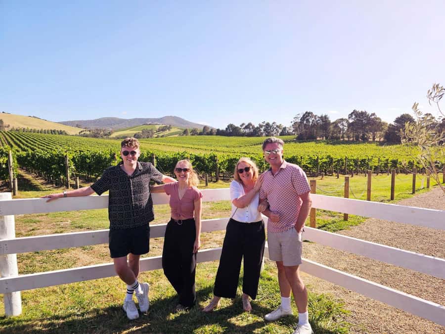 Melbourne: Yarra Valley Half-Day Wine Tour - Four Pillars Gin Distillery: an optional stop for spirit lovers