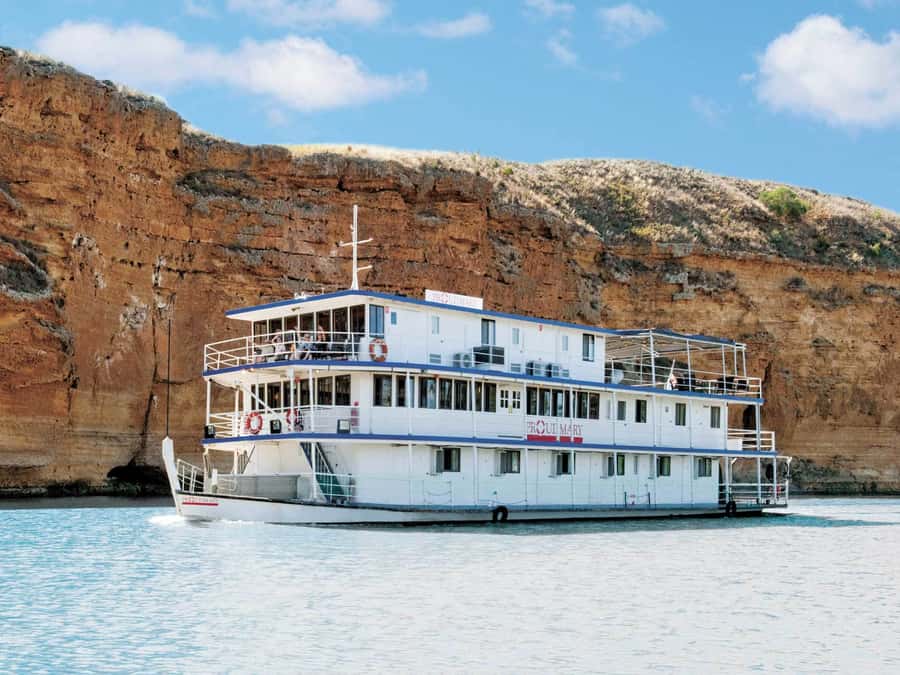 Murray River Highlights and Luncheon Cruise - Why the Proud Mary luncheon cruise is such a good day trip from Adelaide