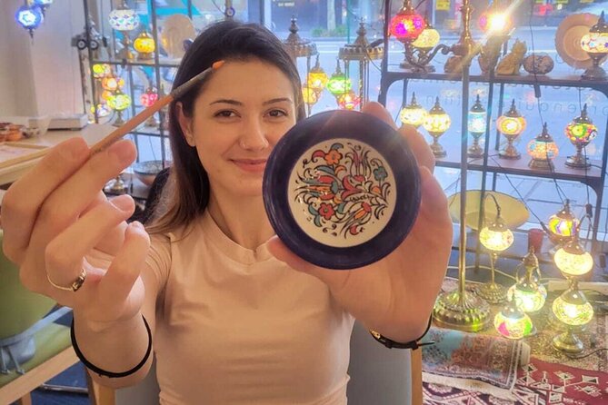 Paint and Sip Classes Melbourne: Ceramic Plates & Bowls - Price and value in Melbourne: what $49.49 really buys