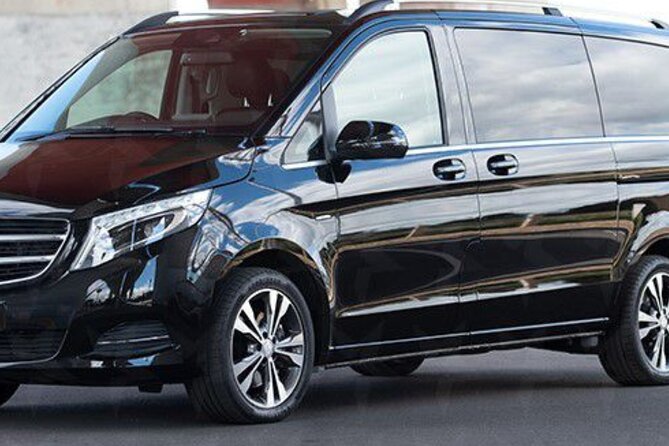 Private Departure Transfer: Hotel to Melbourne Airports - Drop-off at Melbourne Airport arrivals: how to avoid last-minute scramble