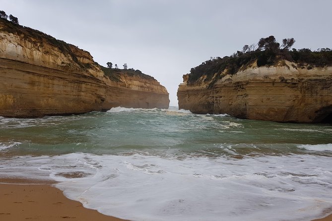 Private Express Experience - 12 Apostles - Great Ocean Road drive stories you can use, not just noise