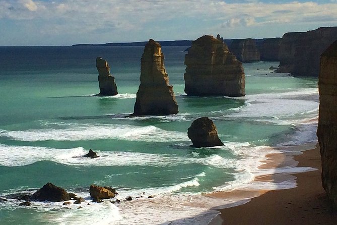 [PRIVATE TOUR] Express Great Ocean Road | Day Trip - Stop 3: The Razorback lookout for a whole-coast view