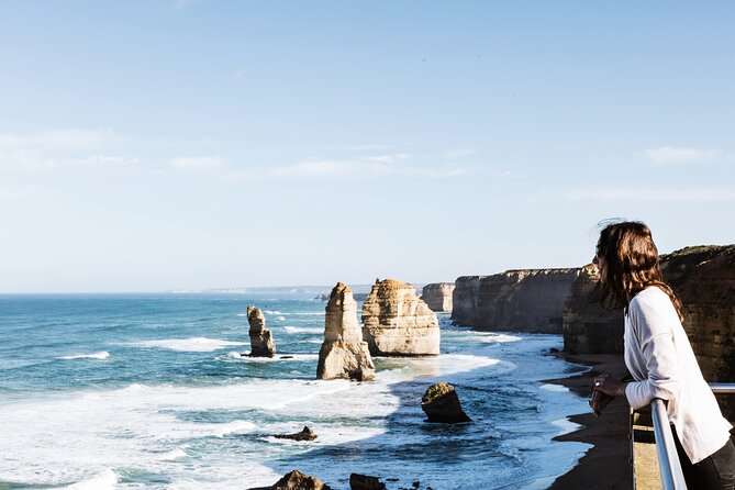 Reimagined Great Ocean Road 1-Day Tour from Melbourne - How the morning unfolds at London Arch (London Bridge)
