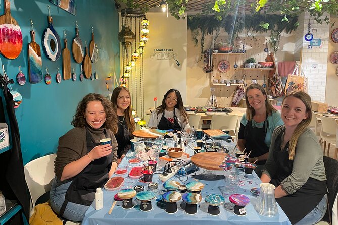 Resin Art Classes Melbourne: Cheeseboards & Coasters - Should you book Resin Art Classes Melbourne, Cheeseboards & Coasters?