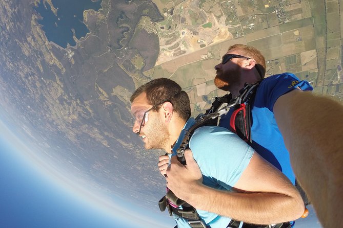 Skydive Yarra Valley 15000ft Tandem Skydive - The 2-Hour Plan at Lilydale Airport, and How to Prep Your Day