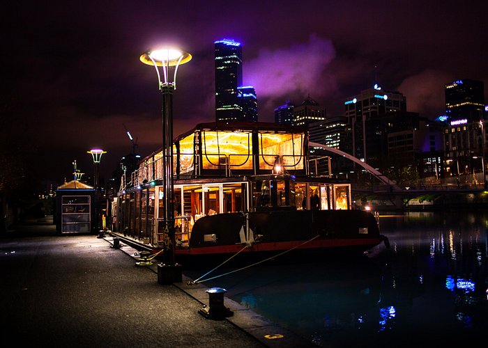 Spirit of Melbourne Dinner Cruise on the Yarra River - Floating Past Melbourne Landmarks, Plus the Limits of Narration