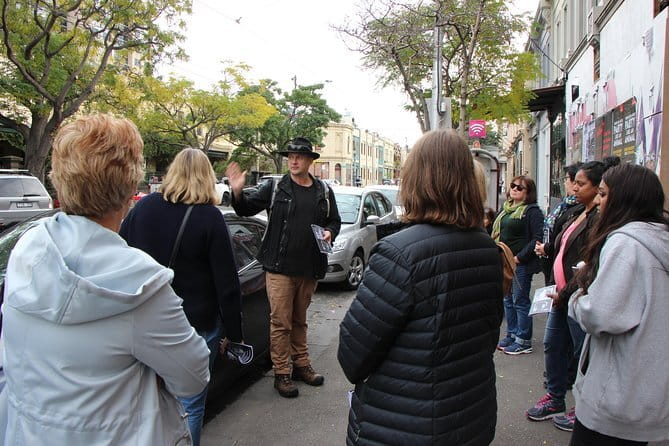The Explorer - Melbourne Gardens - The guide experience: Eugenie and Verity set the tone