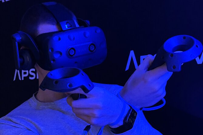 Virtual Reality Escape Room or Arcade Games at Apsis VR - Entering Apsis VR at 10 Queen St: Your hour starts fast