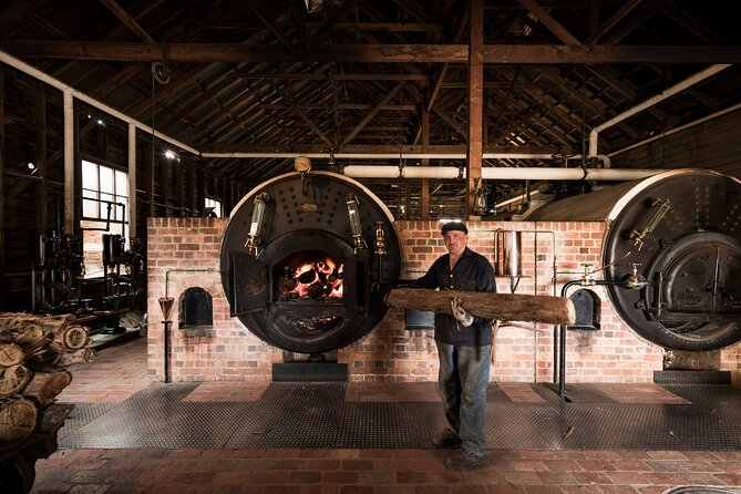 Werribee Mansion and Sovereign Hill 1 Day Tour - Ballarat town tour: a quick, worthwhile context stop