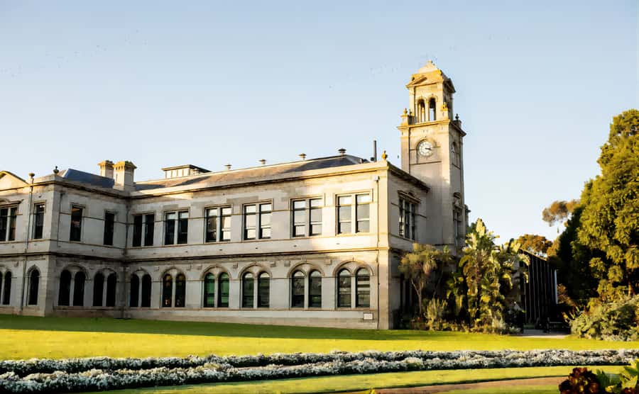 Werribee Mansion & Sovereign Hill Tour - A One-Day Gold Rush and Mansion Run From Melbourne