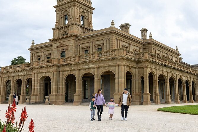 Werribee Zoo & Werribee Mansion Tour - Stop 2: Werribee Open Range Zoo and the 40-minute safari ride