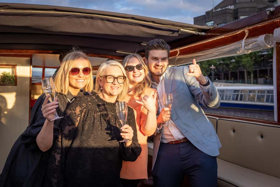 Yarra River: 1.5-Hour Scenic Sunset Public Cruise - Commentary in English: Great When It Works, Ask When It Doesn’t