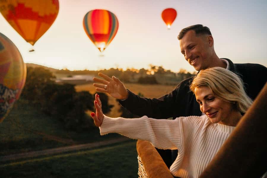 Yarra Valley: Hot Air Balloon with Breakfast & CBD Transfers - Key things to know before you go (Yarra Valley sunrise balloon)