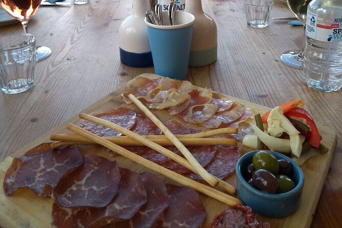 Yarra Valley Winery Tour from Melbourne - Lunch included - Soumah lunch stop: when the meal is part of the wine lesson